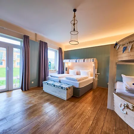 מלון Wangerland 4*
